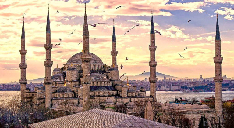 Exploring the Sultanahmet District of Istanbul